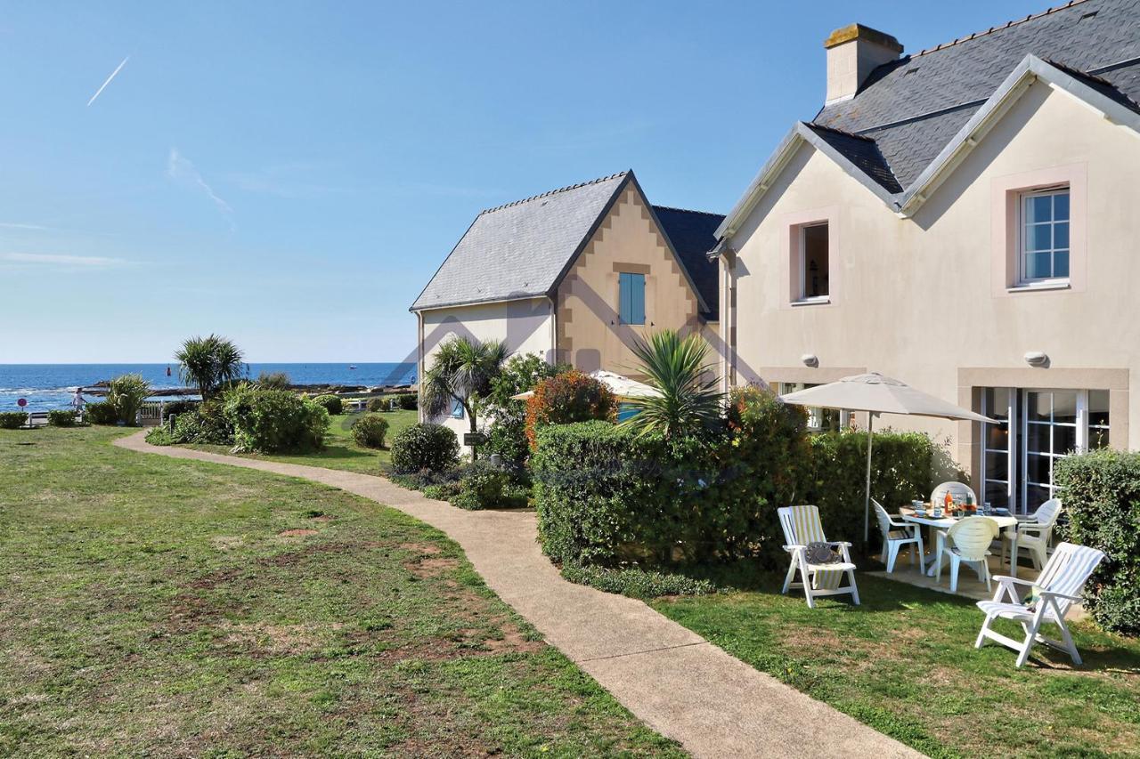 LocaLise au Guilvinec - A22 - Belle vue sur la mer, la piscine et le jardin - Tout à pied, plages, port, centre, commerces, marché - Wifi inclus - Animaux bienvenus - Linge de lit inclus Exterior foto